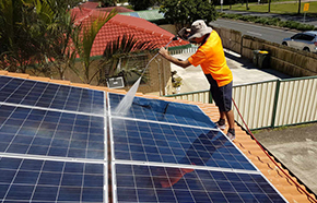 roof cleaning brisbane
